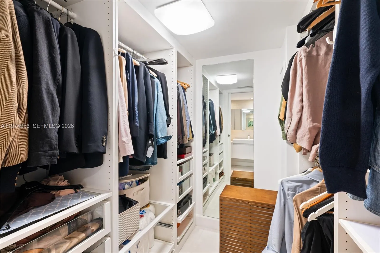 2333 Brickell Ave 1909, Miami, Florida 33129, Miami, Florida 33129, 1 Bedroom Bedrooms, ,1 BathroomBathrooms,Residential,For Sale,2333 Brickell Ave 1909, Miami, Florida 33129,A11974956