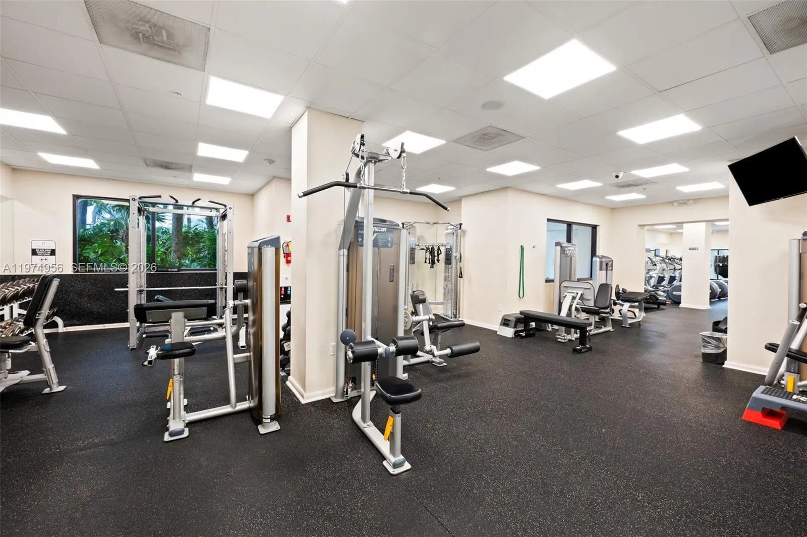 2333 Brickell Ave 1909, Miami, Florida 33129, Miami, Florida 33129, 1 Bedroom Bedrooms, ,1 BathroomBathrooms,Residential,For Sale,2333 Brickell Ave 1909, Miami, Florida 33129,A11974956