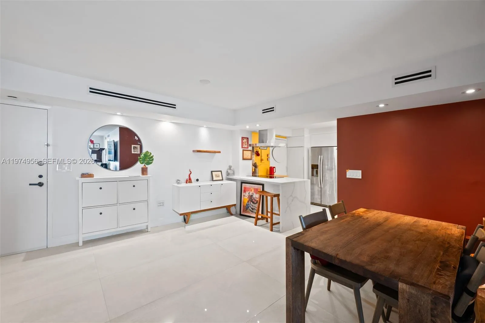 2333 Brickell Ave 1909, Miami, Florida 33129, Miami, Florida 33129, 1 Bedroom Bedrooms, ,1 BathroomBathrooms,Residential,For Sale,2333 Brickell Ave 1909, Miami, Florida 33129,A11974956