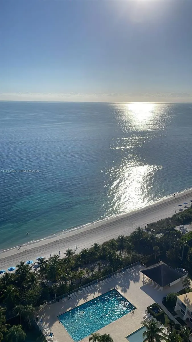 881 Ocean Dr Th7, Key Biscayne, Florida 33149, Key Biscayne, Florida 33149, 2 Bedrooms Bedrooms, ,2 BathroomsBathrooms,Residential Lease,For Rent,881 Ocean Dr Th7, Key Biscayne, Florida 33149,A11975409