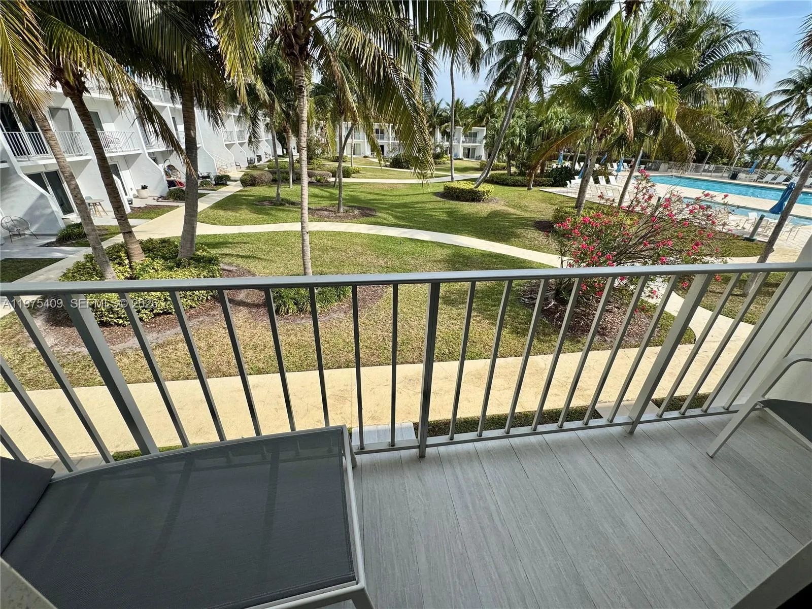 881 Ocean Dr Th7, Key Biscayne, Florida 33149, Key Biscayne, Florida 33149, 2 Bedrooms Bedrooms, ,2 BathroomsBathrooms,Residential Lease,For Rent,881 Ocean Dr Th7, Key Biscayne, Florida 33149,A11975409