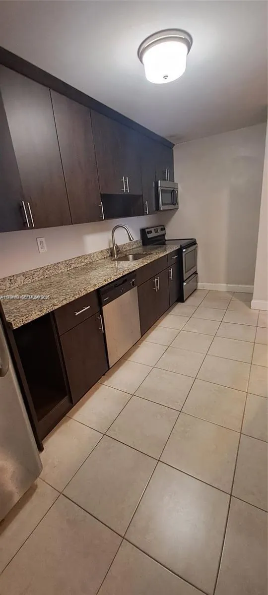 13998 Sw 90th Ave 206-bb, Miami, Florida 33176, Miami, Florida 33176, 1 Bedroom Bedrooms, ,1 BathroomBathrooms,Residential Lease,For Rent,13998 Sw 90th Ave 206-bb, Miami, Florida 33176,A11974150