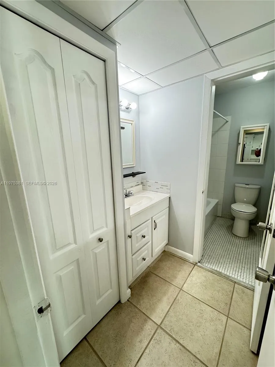 9641 Sw D305, Miami, Florida 33156, Miami, Florida 33156, 1 Bedroom Bedrooms, ,1 BathroomBathrooms,Residential Lease,For Rent,9641 Sw D305, Miami, Florida 33156,A11975381