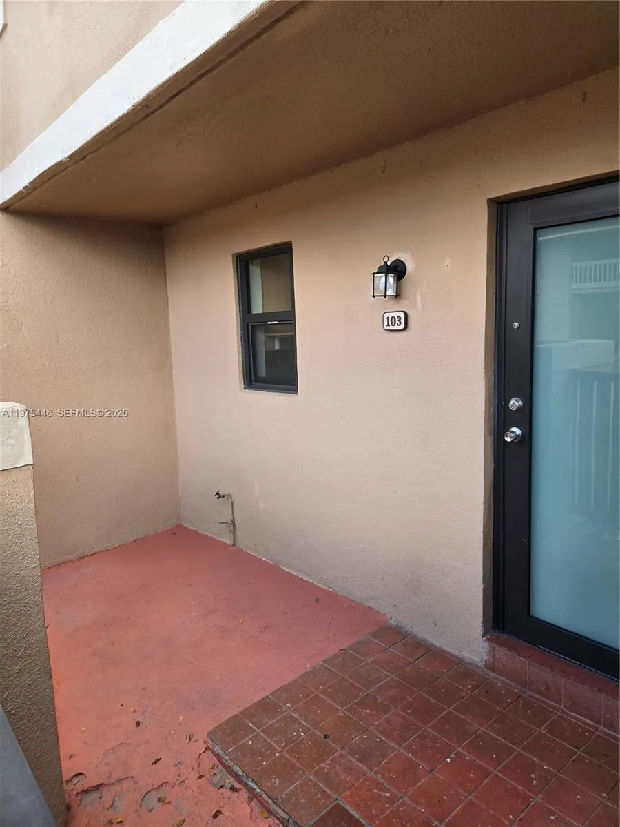 15439 Sw 80th St 202-9, Miami, Florida 33193, Miami, Florida 33193, 2 Bedrooms Bedrooms, ,2 BathroomsBathrooms,Residential Lease,For Rent,15439 Sw 80th St 202-9, Miami, Florida 33193,A11975448
