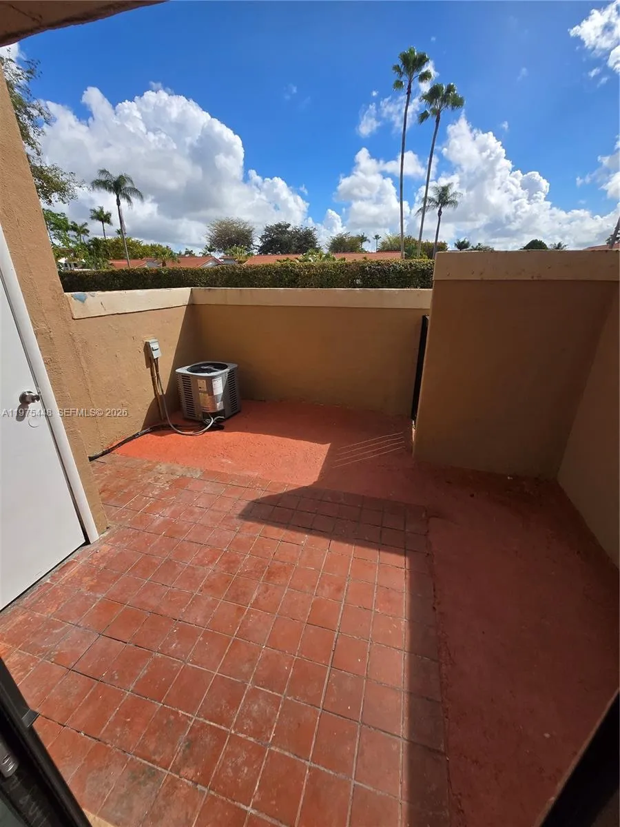 15439 Sw 80th St 202-9, Miami, Florida 33193, Miami, Florida 33193, 2 Bedrooms Bedrooms, ,2 BathroomsBathrooms,Residential Lease,For Rent,15439 Sw 80th St 202-9, Miami, Florida 33193,A11975448