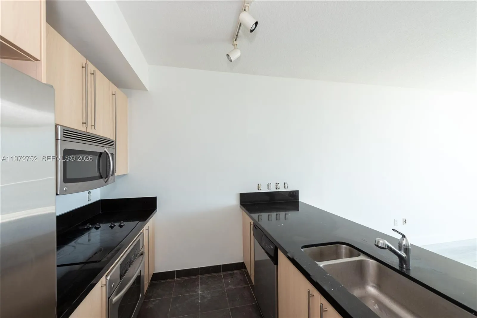 79 Sw 12th St 1105-s, Miami, Florida 33130, Miami, Florida 33130, 1 Bedroom Bedrooms, ,1 BathroomBathrooms,Residential,For Sale,79 Sw 12th St 1105-s, Miami, Florida 33130,A11972752