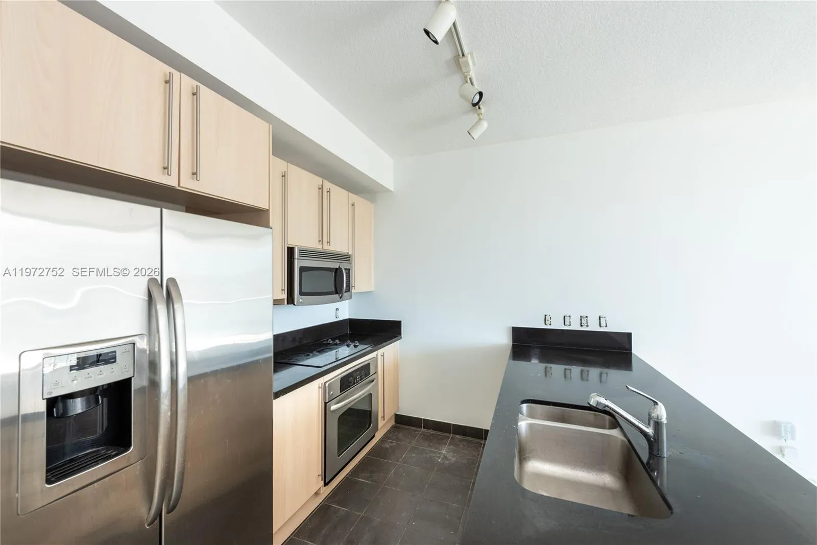 79 Sw 12th St 1105-s, Miami, Florida 33130, Miami, Florida 33130, 1 Bedroom Bedrooms, ,1 BathroomBathrooms,Residential,For Sale,79 Sw 12th St 1105-s, Miami, Florida 33130,A11972752