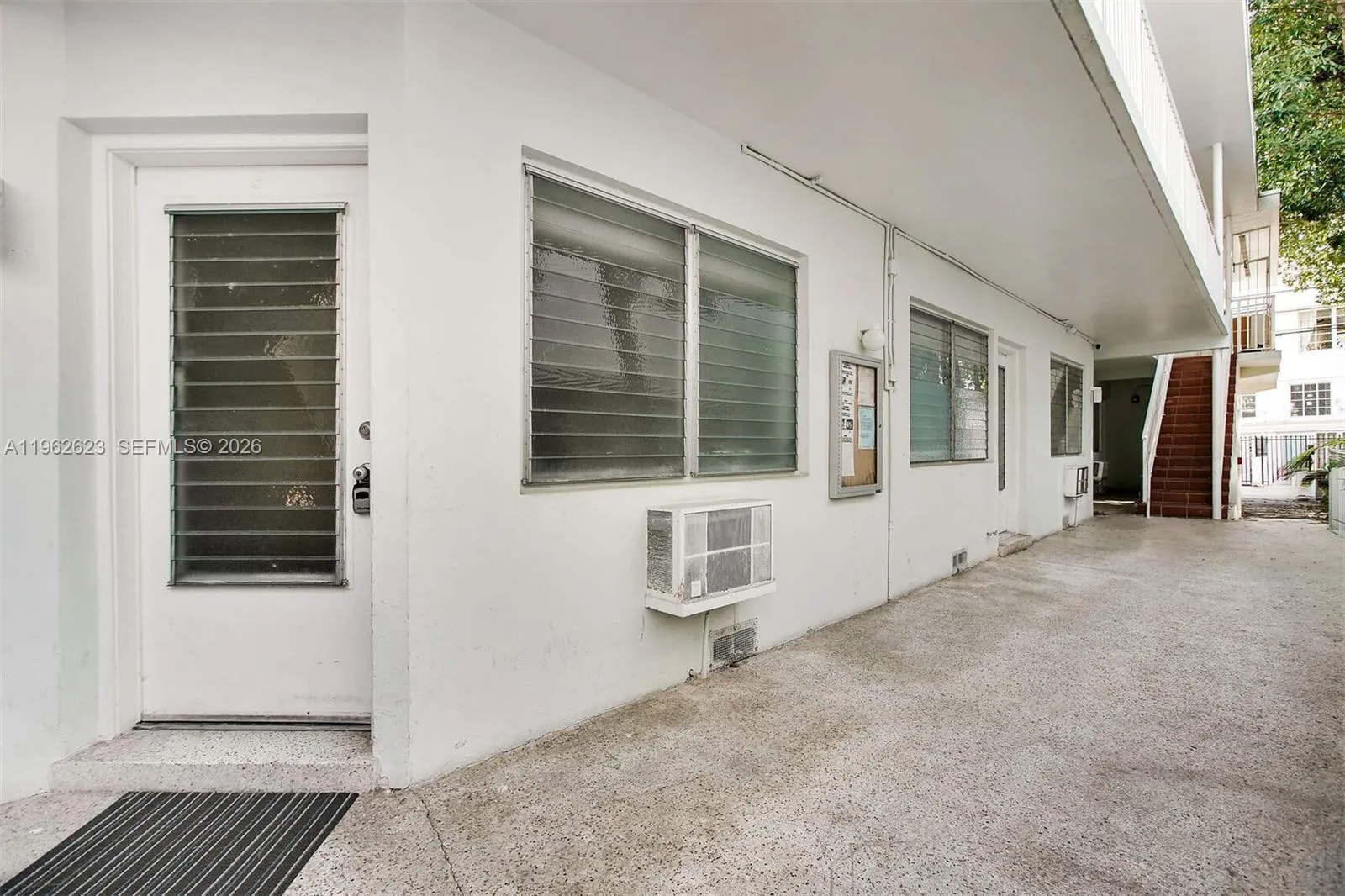 835 Meridian Ave 3, Miami Beach, Florida 33139, Miami Beach, Florida 33139, ,1 BathroomBathrooms,Residential Lease,For Rent,835 Meridian Ave 3, Miami Beach, Florida 33139,A11962623