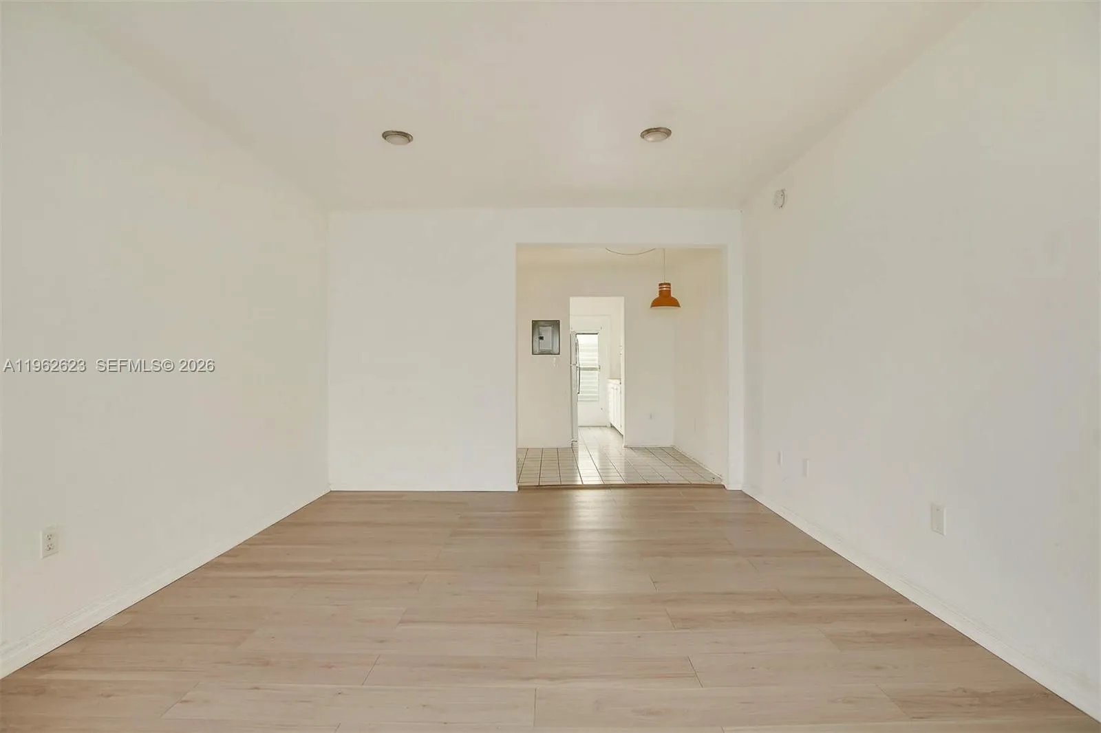 835 Meridian Ave 3, Miami Beach, Florida 33139, Miami Beach, Florida 33139, ,1 BathroomBathrooms,Residential Lease,For Rent,835 Meridian Ave 3, Miami Beach, Florida 33139,A11962623