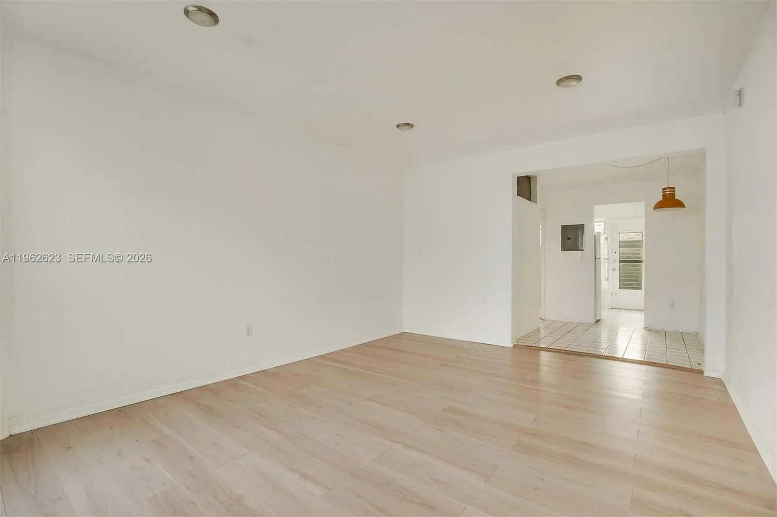 835 Meridian Ave 3, Miami Beach, Florida 33139, Miami Beach, Florida 33139, ,1 BathroomBathrooms,Residential Lease,For Rent,835 Meridian Ave 3, Miami Beach, Florida 33139,A11962623