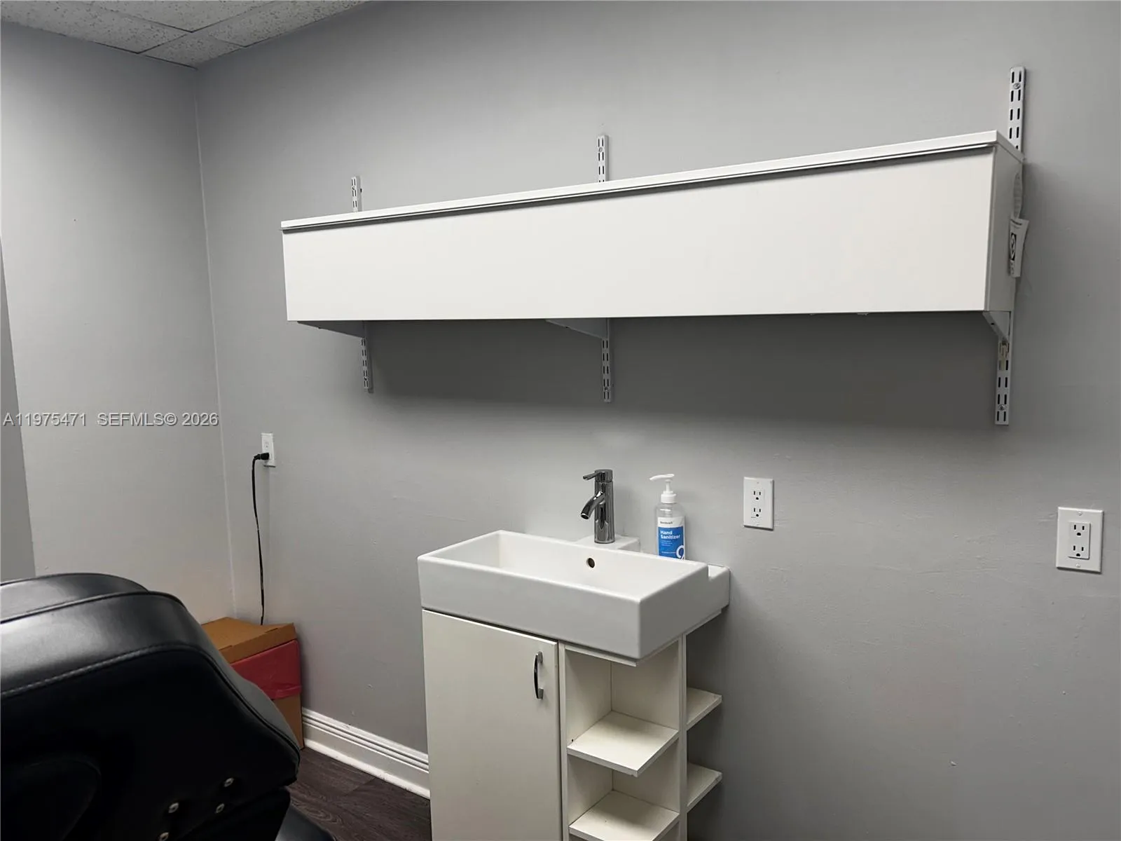 1821 Nw 123rd Ave, Pembroke Pines, Florida 33026, Pembroke Pines, Florida 33026, ,Commercial Lease,For Rent,1821 Nw 123rd Ave, Pembroke Pines, Florida 33026,A11975471