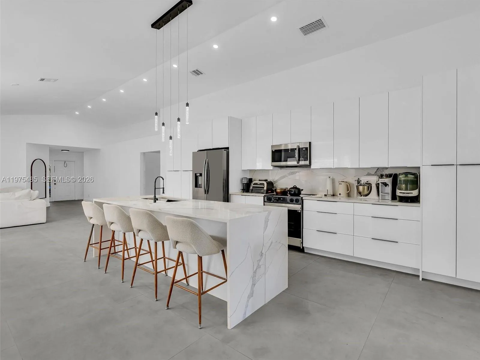4962 Sw 32nd Way, Hollywood, Florida 33312, Hollywood, Florida 33312, 3 Bedrooms Bedrooms, ,2 BathroomsBathrooms,Residential Lease,For Rent,4962 Sw 32nd Way, Hollywood, Florida 33312,A11975485