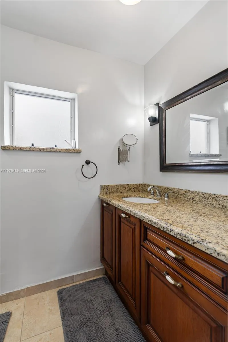 7282 Jacaranda Ln, Miami Lakes, Florida 33014, Miami Lakes, Florida 33014, 3 Bedrooms Bedrooms, ,2 BathroomsBathrooms,Residential,For Sale,7282 Jacaranda Ln, Miami Lakes, Florida 33014,A11975489