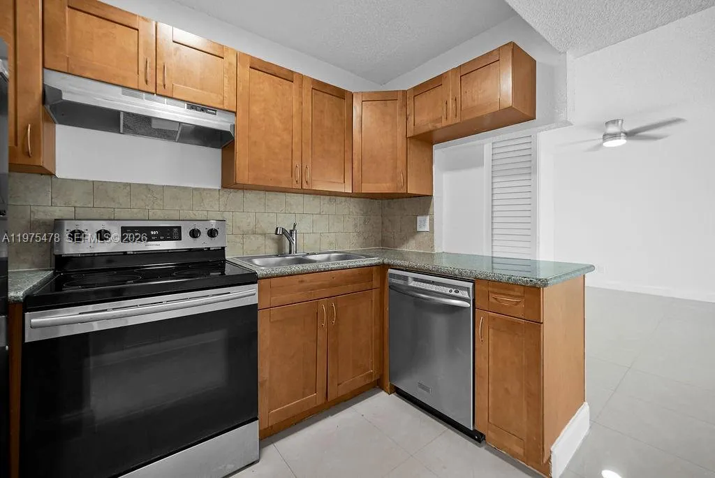 666 Sw Kathy Ct, Margate, Florida 33068, Margate, Florida 33068, 2 Bedrooms Bedrooms, ,1 BathroomBathrooms,Residential Lease,For Rent,666 Sw Kathy Ct, Margate, Florida 33068,A11975478