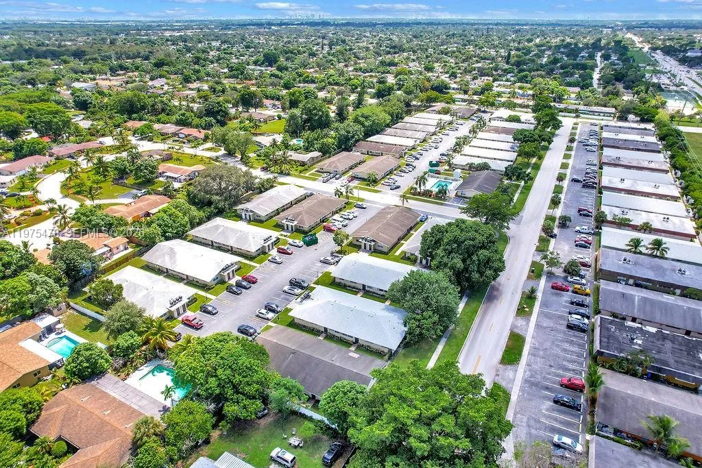 666 Sw Kathy Ct, Margate, Florida 33068, Margate, Florida 33068, 2 Bedrooms Bedrooms, ,1 BathroomBathrooms,Residential Lease,For Rent,666 Sw Kathy Ct, Margate, Florida 33068,A11975478
