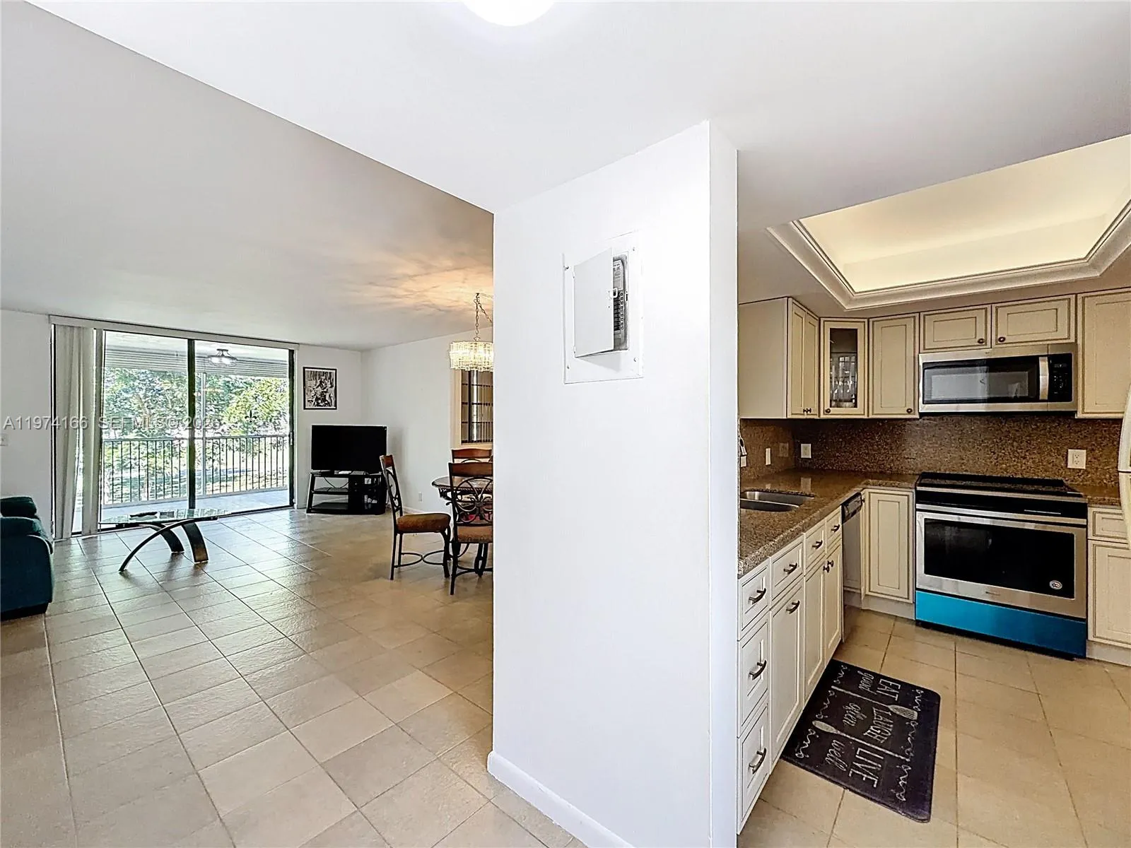 7331 Nw 18th St 202, Margate, Florida 33063, Margate, Florida 33063, 2 Bedrooms Bedrooms, ,2 BathroomsBathrooms,Residential,For Sale,7331 Nw 18th St 202, Margate, Florida 33063,A11974166