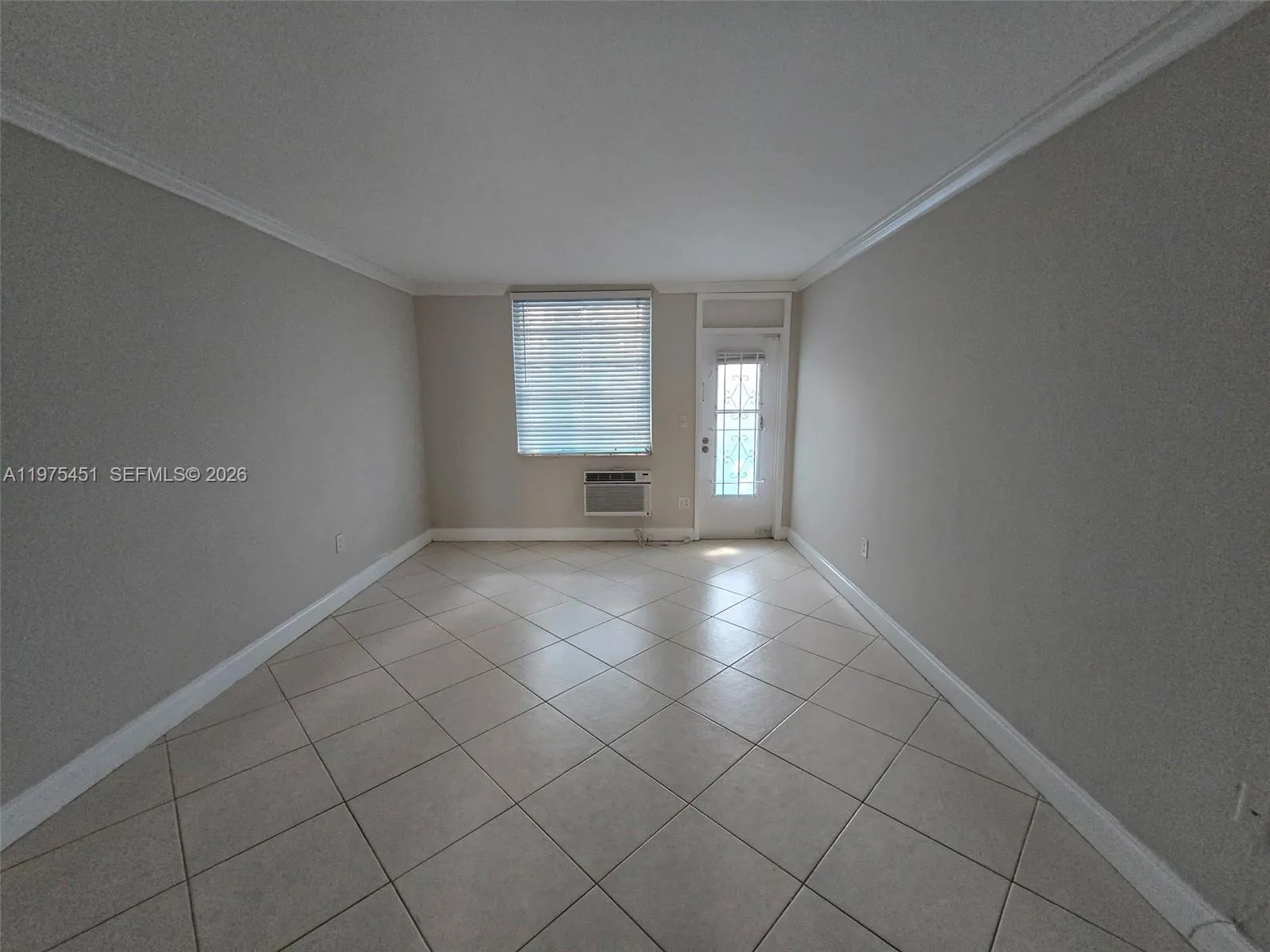 441 Collins Ave 19, Miami Beach, Florida 33139, Miami Beach, Florida 33139, 1 Bedroom Bedrooms, ,1 BathroomBathrooms,Residential Lease,For Rent,441 Collins Ave 19, Miami Beach, Florida 33139,A11975451