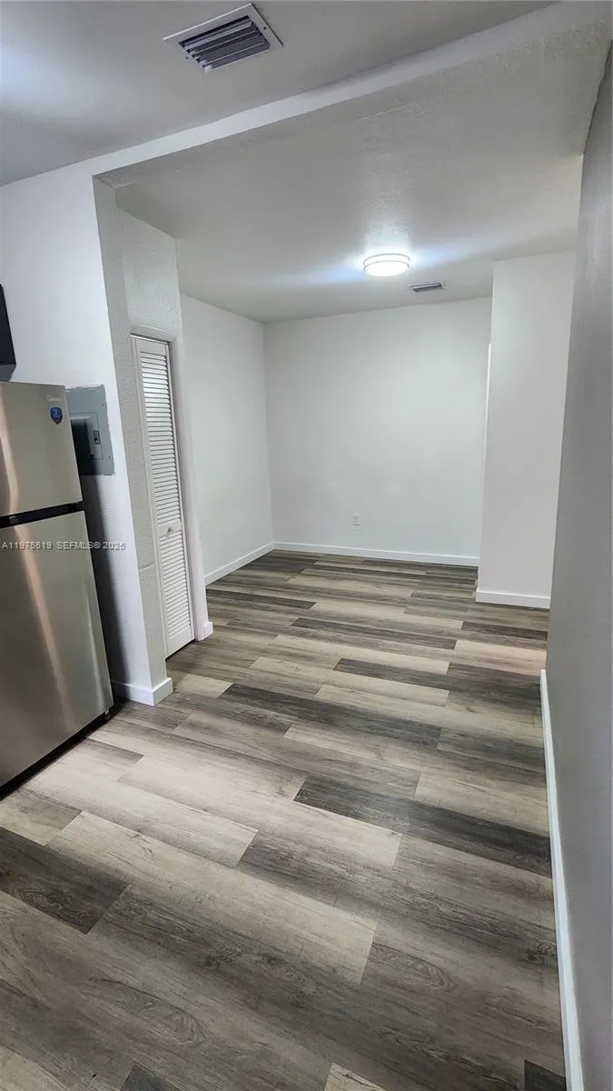 Miami, Florida 33145, 1 Bedroom Bedrooms, ,1 BathroomBathrooms,Residential Lease,For Rent,A11975519