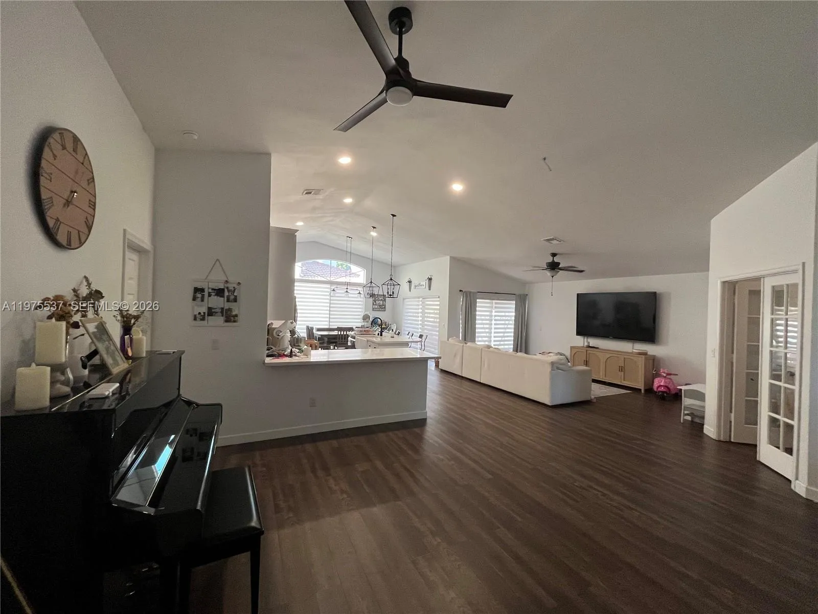 17901 Nw 19th St, Pembroke Pines, Florida 33029, Pembroke Pines, Florida 33029, 3 Bedrooms Bedrooms, ,2 BathroomsBathrooms,Residential,For Sale,17901 Nw 19th St, Pembroke Pines, Florida 33029,A11975537