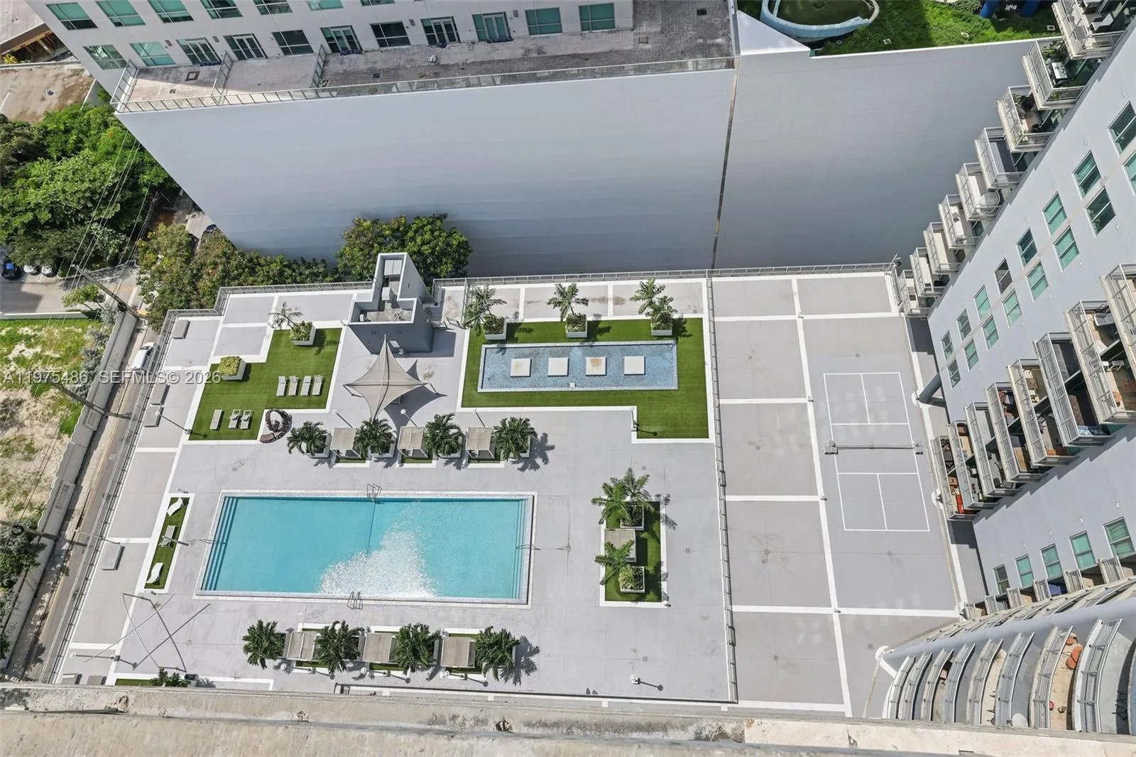 690 Sw 1st Ct 2730, Miami, Florida 33130, Miami, Florida 33130, ,1 BathroomBathrooms,Residential Lease,For Rent,690 Sw 1st Ct 2730, Miami, Florida 33130,A11975486