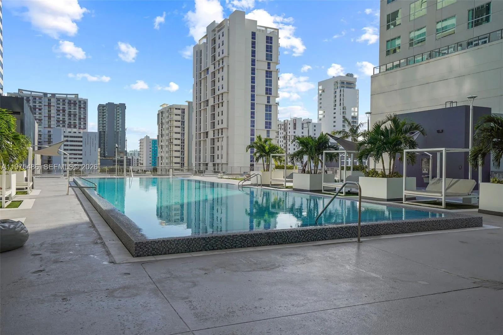 690 Sw 1st Ct 2730, Miami, Florida 33130, Miami, Florida 33130, ,1 BathroomBathrooms,Residential Lease,For Rent,690 Sw 1st Ct 2730, Miami, Florida 33130,A11975486