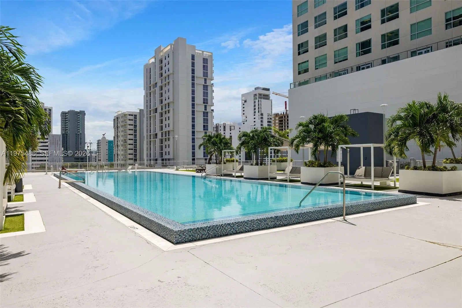 690 Sw 1st Ct 2730, Miami, Florida 33130, Miami, Florida 33130, ,1 BathroomBathrooms,Residential Lease,For Rent,690 Sw 1st Ct 2730, Miami, Florida 33130,A11975486