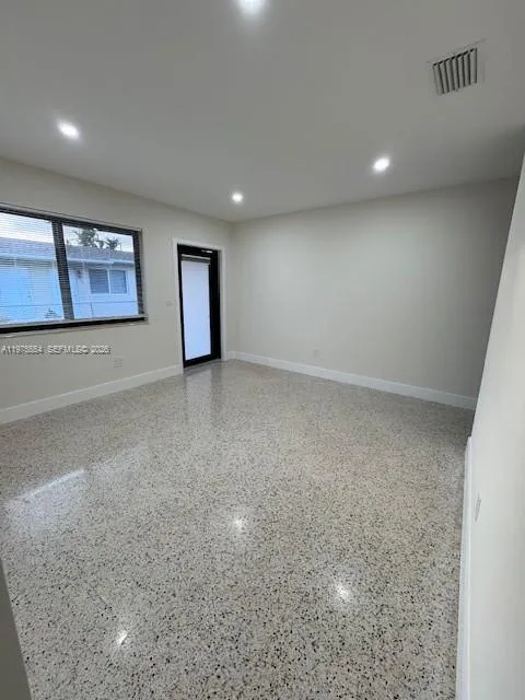 Miami, Florida 33155, 2 Bedrooms Bedrooms, ,2 BathroomsBathrooms,Residential Lease,For Rent,A11975554