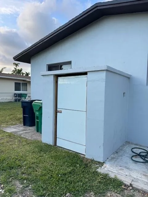 Miami, Florida 33155, 2 Bedrooms Bedrooms, ,2 BathroomsBathrooms,Residential Lease,For Rent,A11975554