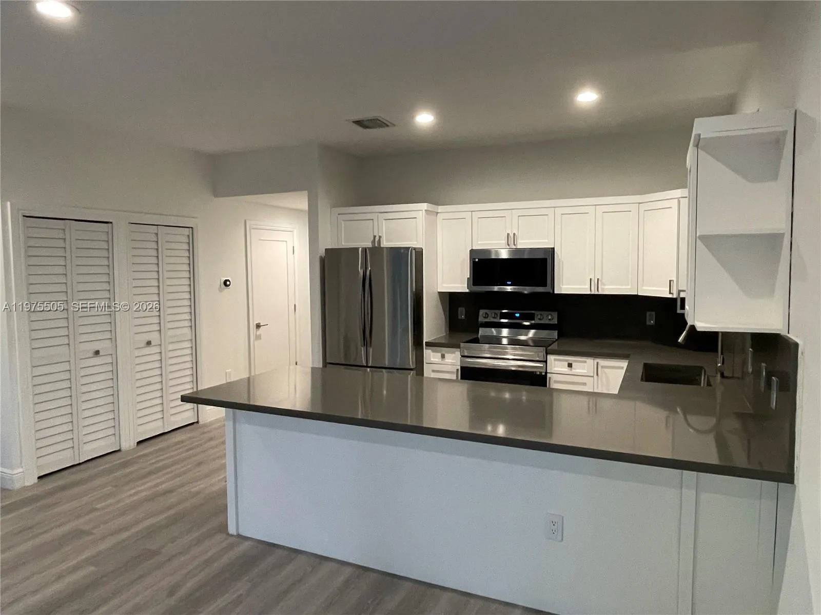 Kitchen 2