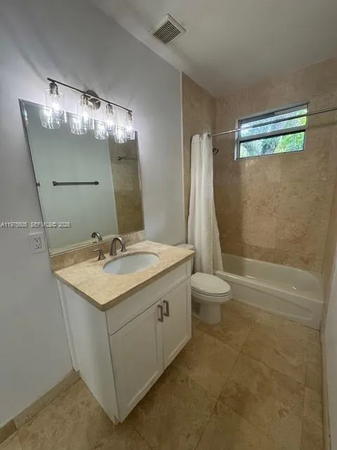 Jack & Jill Bathroom