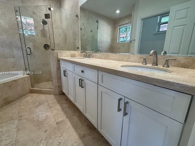 Master Bath 1