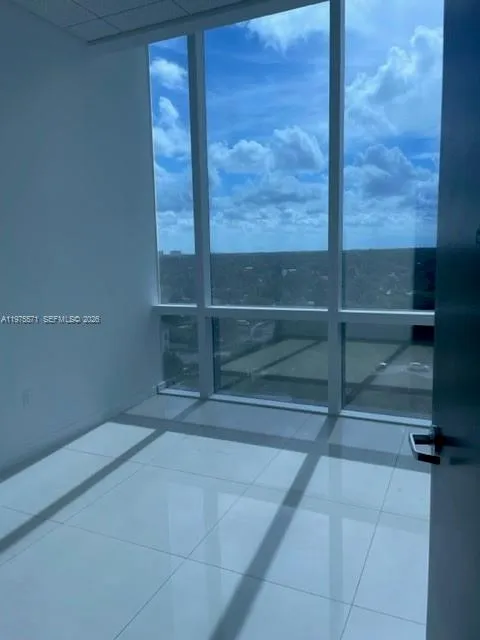 20200 West Dixie Hwy 809, Miami, Florida 33180, Miami, Florida 33180, ,Commercial Lease,For Rent,20200 West Dixie Hwy 809, Miami, Florida 33180,A11975571