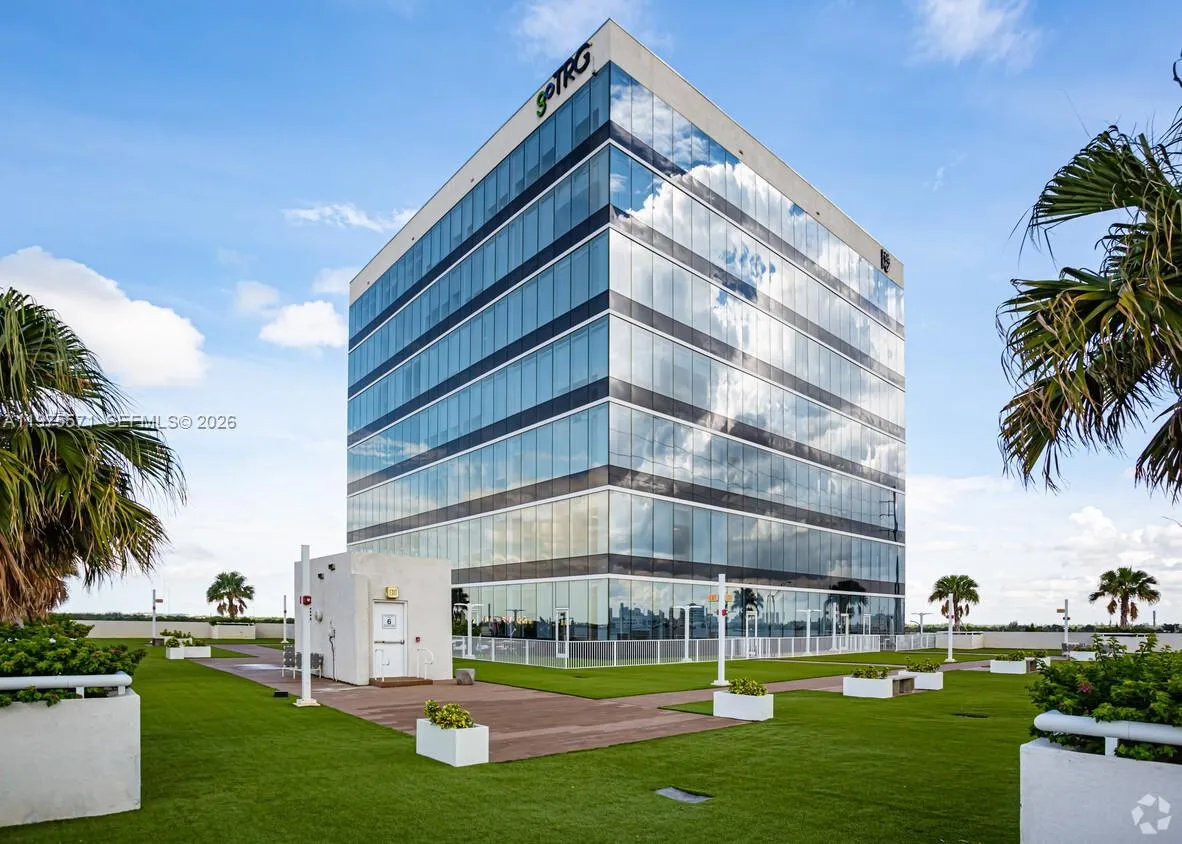 20200 West Dixie Hwy 809, Miami, Florida 33180, Miami, Florida 33180, ,Commercial Lease,For Rent,20200 West Dixie Hwy 809, Miami, Florida 33180,A11975571