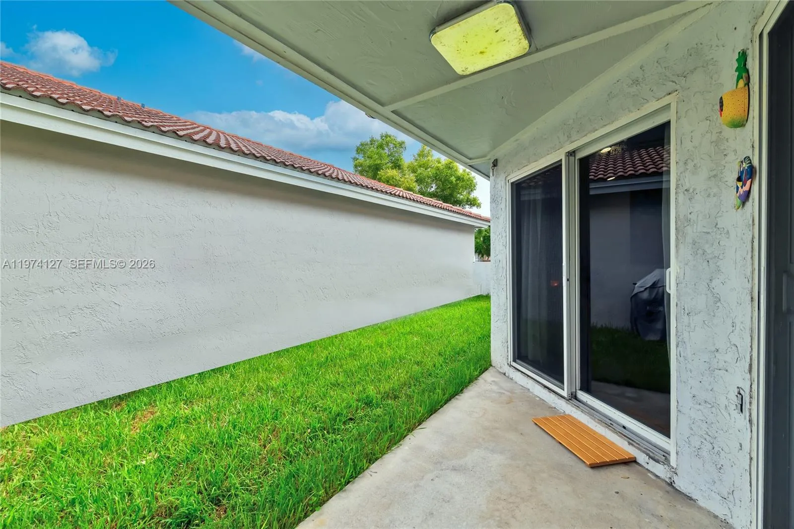 1361 Seagrape Cir, Weston, Florida 33326, Weston, Florida 33326, 3 Bedrooms Bedrooms, ,2 BathroomsBathrooms,Residential,For Sale,1361 Seagrape Cir, Weston, Florida 33326,A11974127