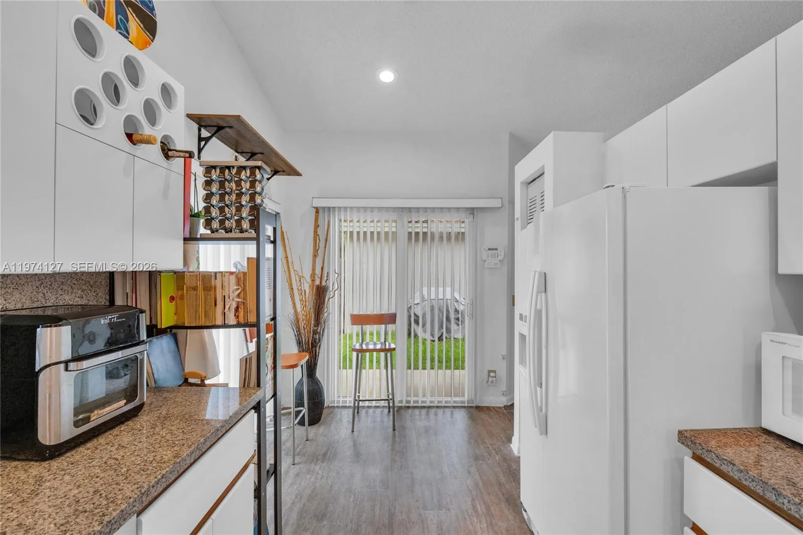 1361 Seagrape Cir, Weston, Florida 33326, Weston, Florida 33326, 3 Bedrooms Bedrooms, ,2 BathroomsBathrooms,Residential,For Sale,1361 Seagrape Cir, Weston, Florida 33326,A11974127