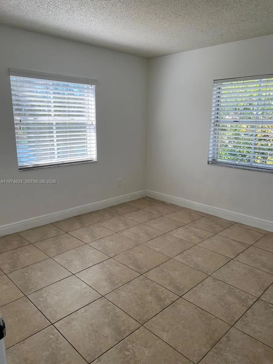 8240 Sw 210th St 220, Cutler Bay, Florida 33189, Cutler Bay, Florida 33189, 2 Bedrooms Bedrooms, ,2 BathroomsBathrooms,Residential,For Sale,8240 Sw 210th St 220, Cutler Bay, Florida 33189,A11974624