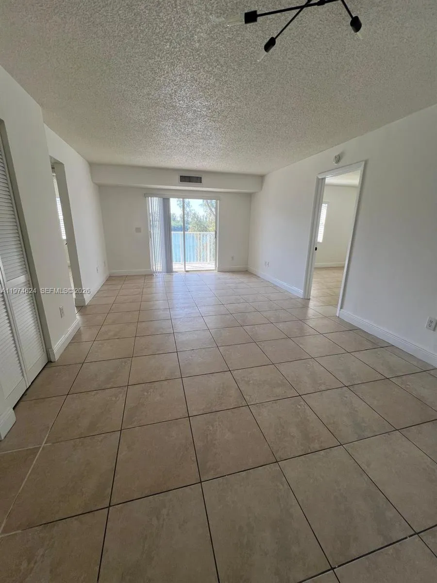 8240 Sw 210th St 220, Cutler Bay, Florida 33189, Cutler Bay, Florida 33189, 2 Bedrooms Bedrooms, ,2 BathroomsBathrooms,Residential,For Sale,8240 Sw 210th St 220, Cutler Bay, Florida 33189,A11974624