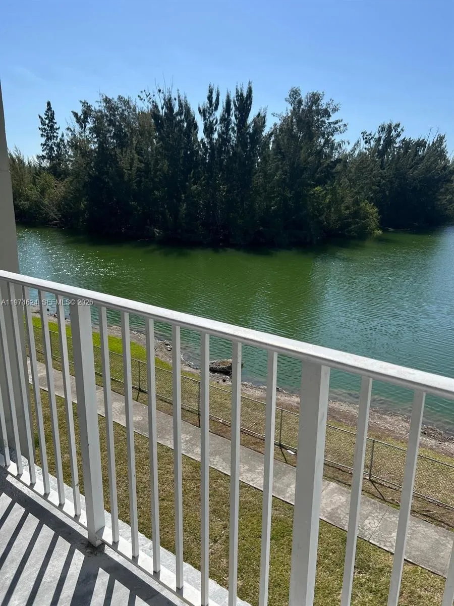 8240 Sw 210th St 220, Cutler Bay, Florida 33189, Cutler Bay, Florida 33189, 2 Bedrooms Bedrooms, ,2 BathroomsBathrooms,Residential,For Sale,8240 Sw 210th St 220, Cutler Bay, Florida 33189,A11974624