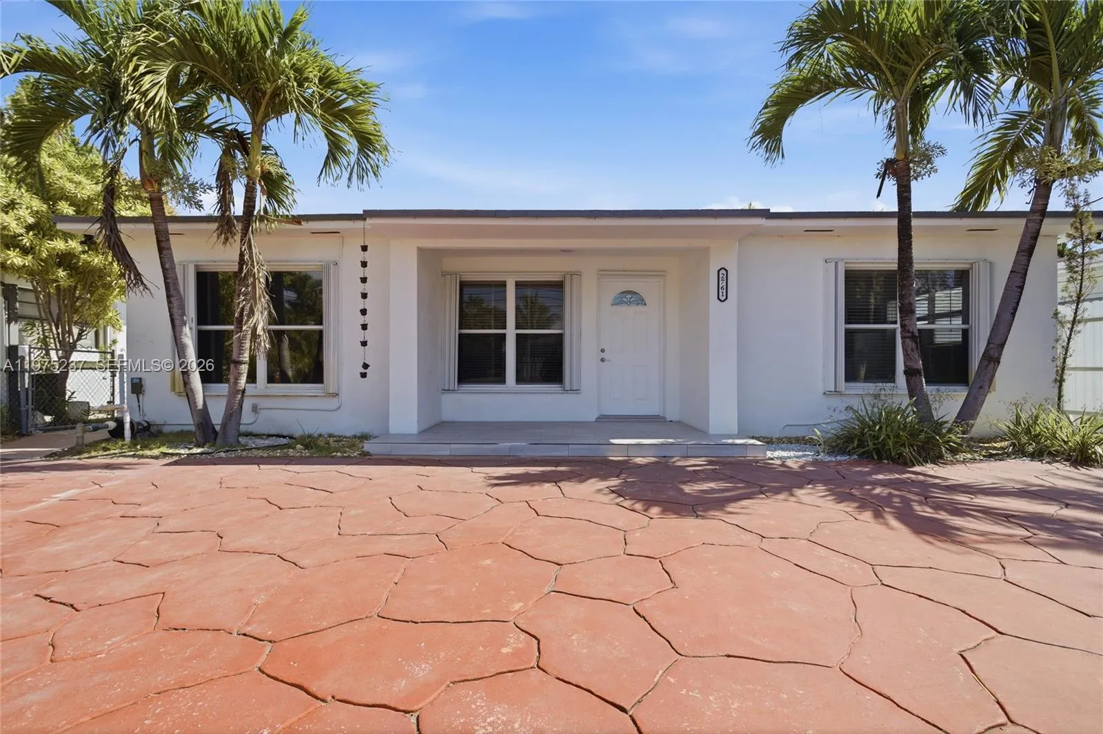 2761 Sw 33rd Ct C, Miami, Florida 33133, Miami, Florida 33133, 1 Bedroom Bedrooms, ,1 BathroomBathrooms,Residential Lease,For Rent,2761 Sw 33rd Ct C, Miami, Florida 33133,A11975237