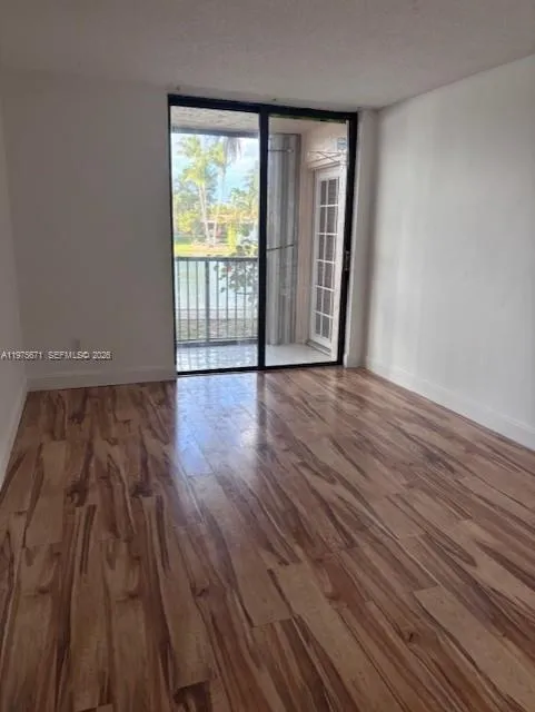 14211 N Kendall Dr 109e, Miami, Florida 33186, Miami, Florida 33186, 3 Bedrooms Bedrooms, ,2 BathroomsBathrooms,Residential Lease,For Rent,14211 N Kendall Dr 109e, Miami, Florida 33186,A11975671