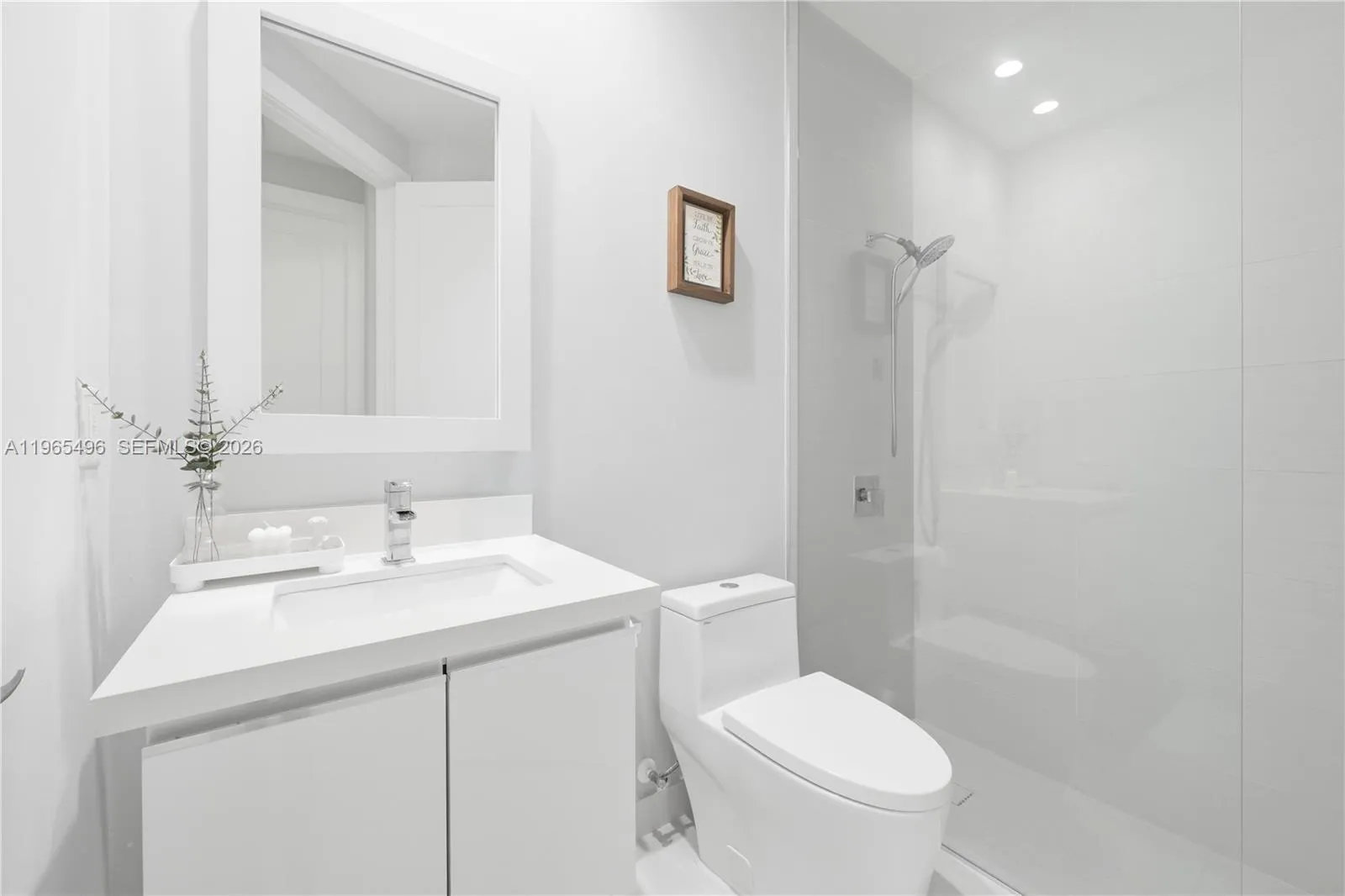 10530 Nw 63rd Ter, Doral, Florida 33178, Doral, Florida 33178, 4 Bedrooms Bedrooms, ,3 BathroomsBathrooms,Residential,For Sale,10530 Nw 63rd Ter, Doral, Florida 33178,A11965496