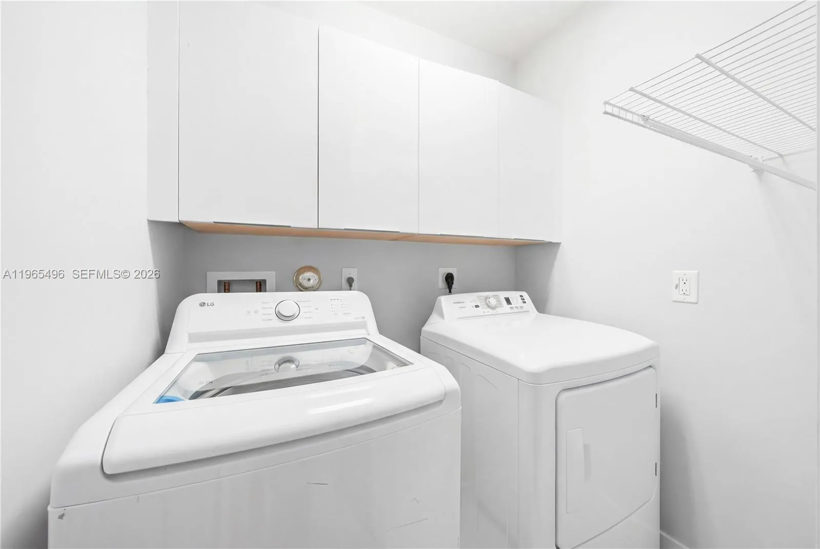 10530 Nw 63rd Ter, Doral, Florida 33178, Doral, Florida 33178, 4 Bedrooms Bedrooms, ,3 BathroomsBathrooms,Residential,For Sale,10530 Nw 63rd Ter, Doral, Florida 33178,A11965496