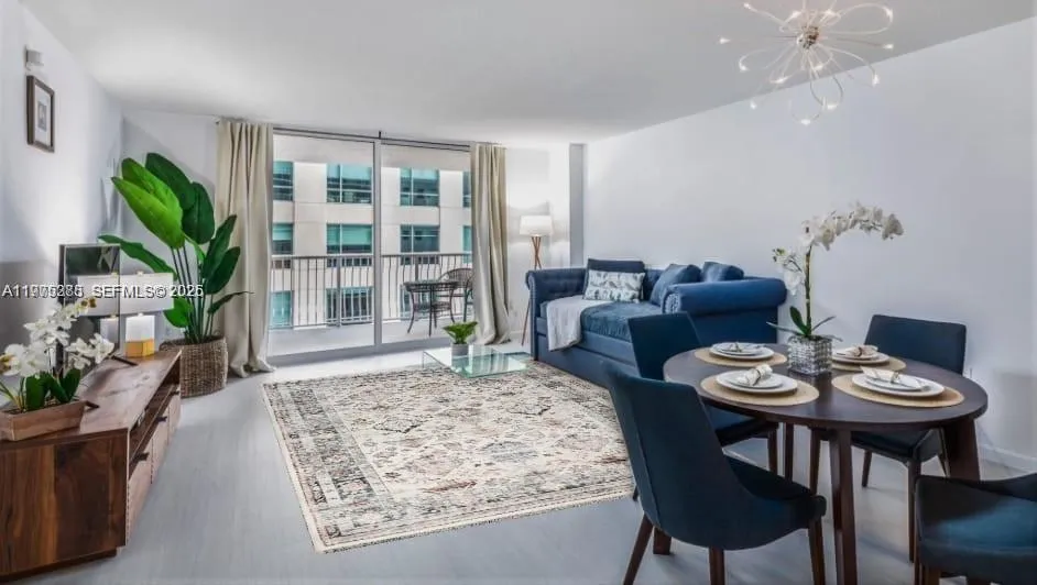 1200 Brickell Bay Dr 1808, Miami, Florida 33131, Miami, Florida 33131, 1 Bedroom Bedrooms, ,1 BathroomBathrooms,Residential Lease,For Rent,1200 Brickell Bay Dr 1808, Miami, Florida 33131,A11975388