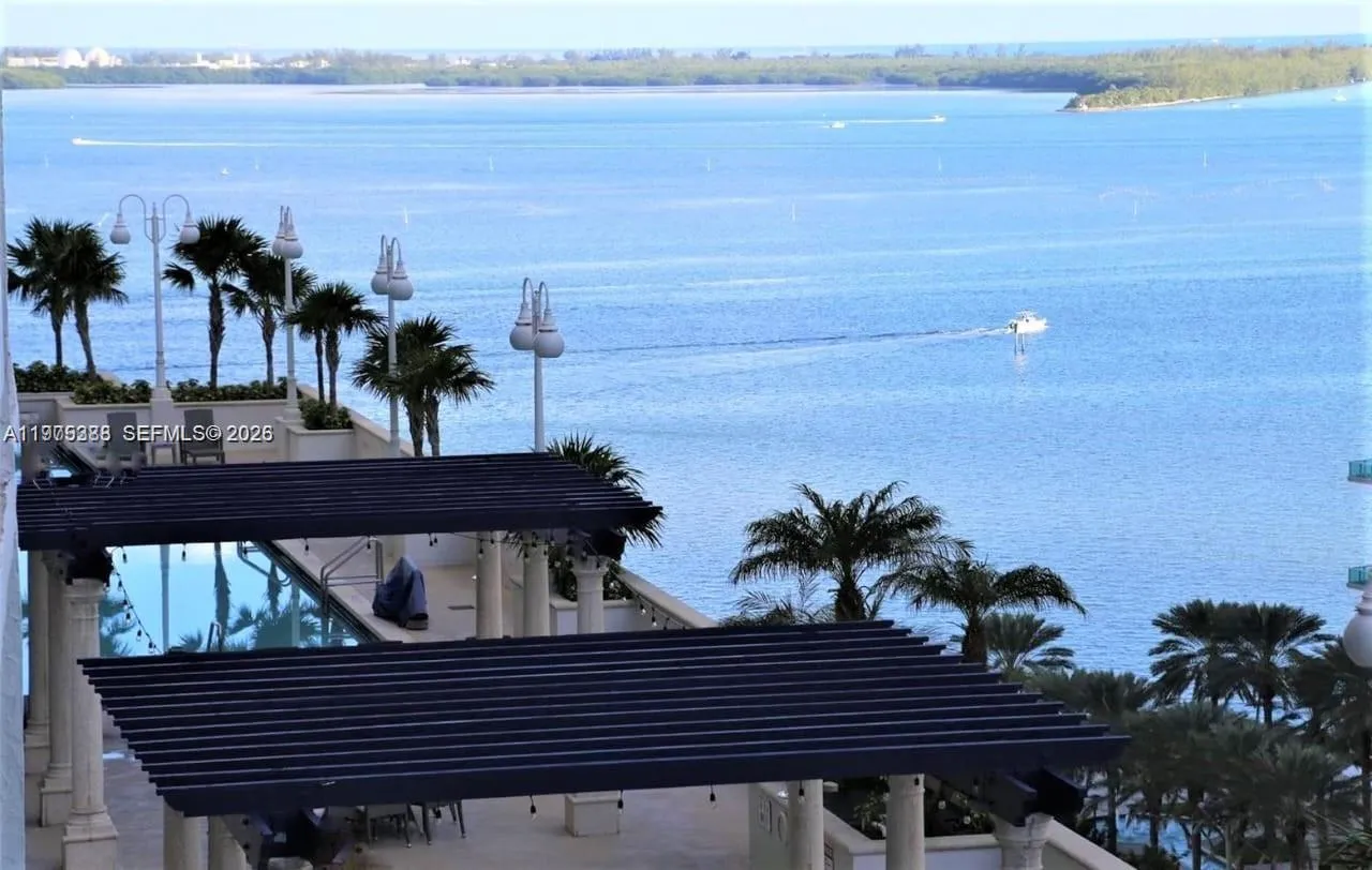 1200 Brickell Bay Dr 1808, Miami, Florida 33131, Miami, Florida 33131, 1 Bedroom Bedrooms, ,1 BathroomBathrooms,Residential Lease,For Rent,1200 Brickell Bay Dr 1808, Miami, Florida 33131,A11975388