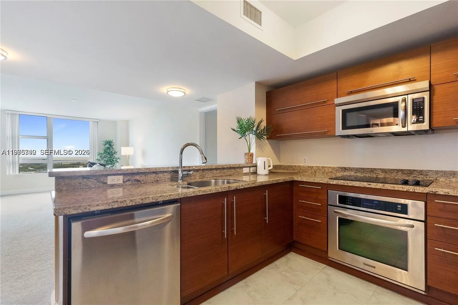 2641 N Flamingo Rd 1806n, Sunrise, Florida 33323, Sunrise, Florida 33323, 2 Bedrooms Bedrooms, ,2 BathroomsBathrooms,Residential Lease,For Rent,2641 N Flamingo Rd 1806n, Sunrise, Florida 33323,A11975710