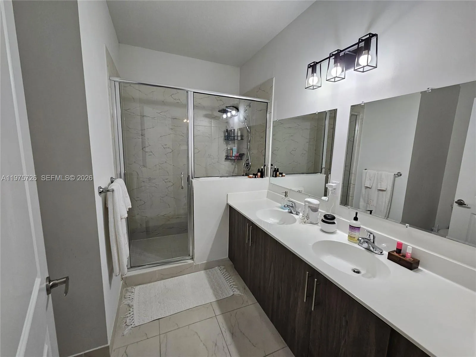 15520 Sw 136th St 106, Miami, Florida 33196, Miami, Florida 33196, 3 Bedrooms Bedrooms, ,2 BathroomsBathrooms,Residential Lease,For Rent,15520 Sw 136th St 106, Miami, Florida 33196,A11975726
