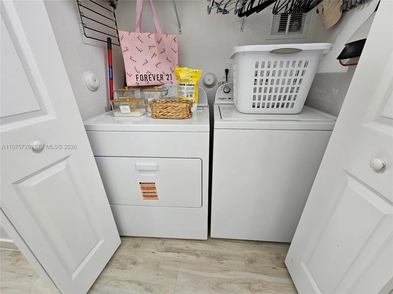 15520 Sw 136th St 106, Miami, Florida 33196, Miami, Florida 33196, 3 Bedrooms Bedrooms, ,2 BathroomsBathrooms,Residential Lease,For Rent,15520 Sw 136th St 106, Miami, Florida 33196,A11975726