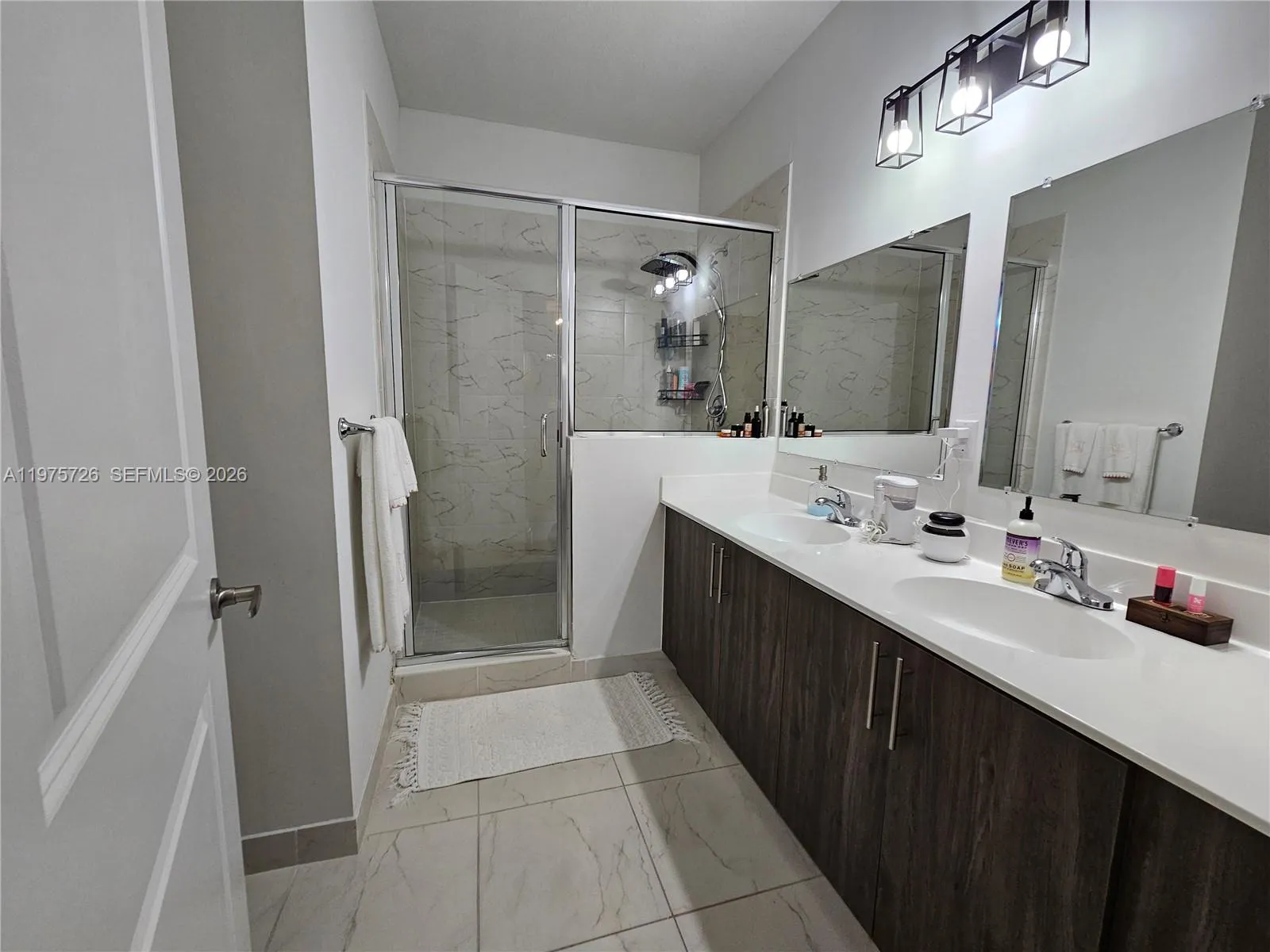 15520 Sw 136th St 106, Miami, Florida 33196, Miami, Florida 33196, 3 Bedrooms Bedrooms, ,2 BathroomsBathrooms,Residential Lease,For Rent,15520 Sw 136th St 106, Miami, Florida 33196,A11975726