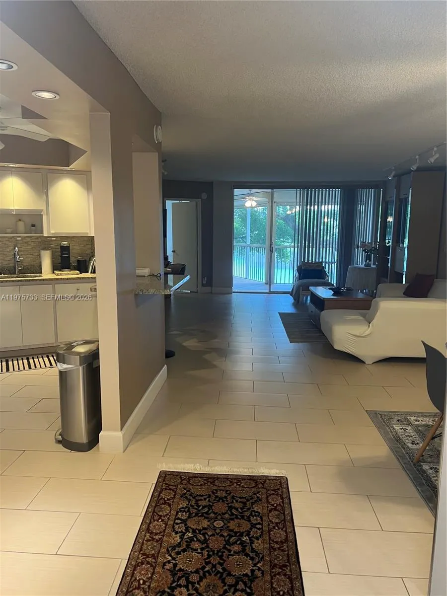 2940 N Course Dr 305, Pompano Beach, Florida 33069, Pompano Beach, Florida 33069, 1 Bedroom Bedrooms, ,2 BathroomsBathrooms,Residential Lease,For Rent,2940 N Course Dr 305, Pompano Beach, Florida 33069,A11975733