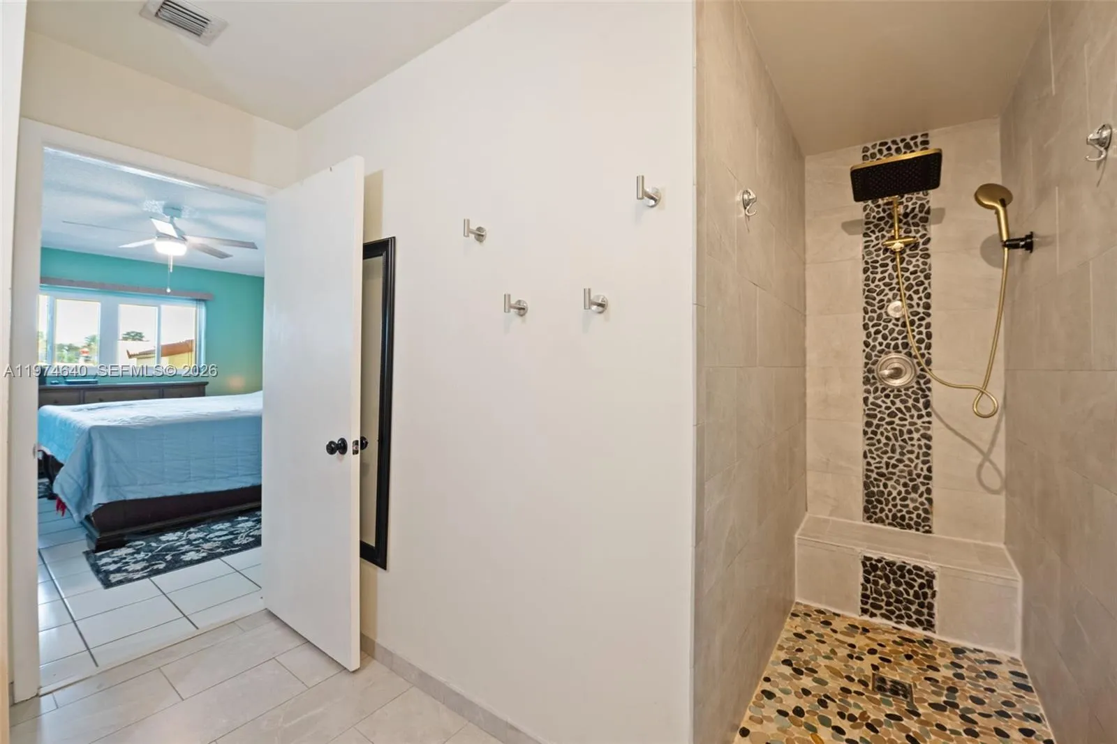 6225 Nw 190th Ter, Hialeah, Florida 33015, Hialeah, Florida 33015, 2 Bedrooms Bedrooms, ,2 BathroomsBathrooms,Residential Lease,For Rent,6225 Nw 190th Ter, Hialeah, Florida 33015,A11974640